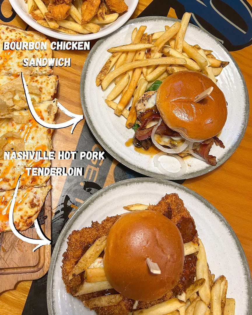 Entrees at Destination 814
